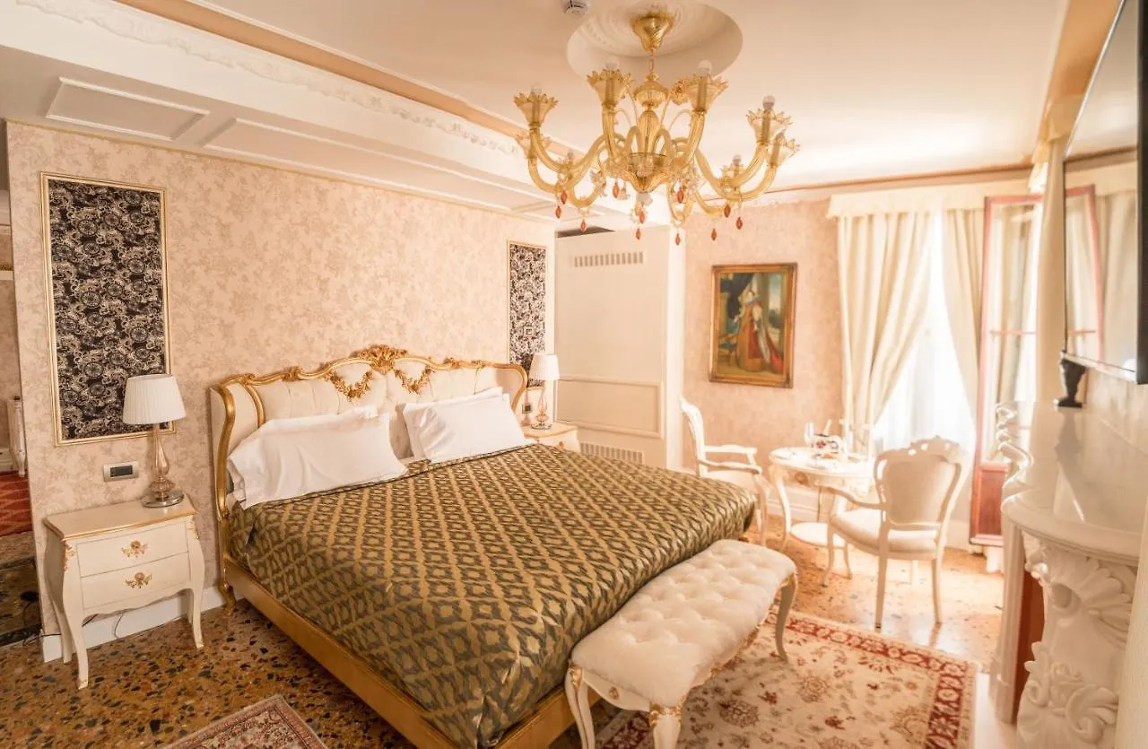 Egò Boutique Hotel The Silk Road Veneza 4*,  Itália