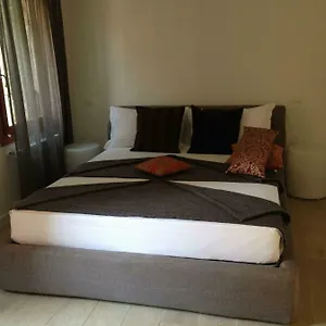 Bed & Breakfast Fortuny, Venice